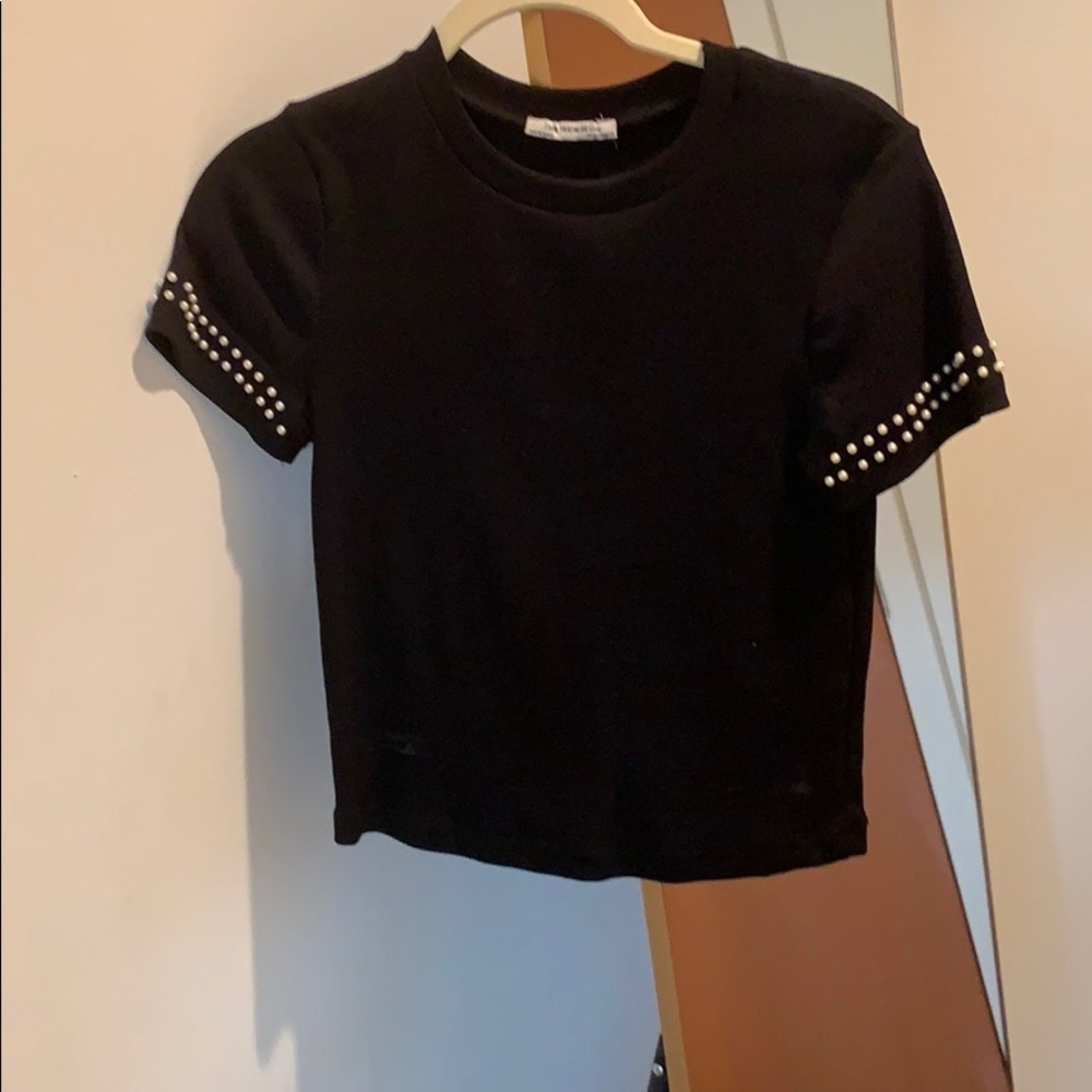 Black crop top